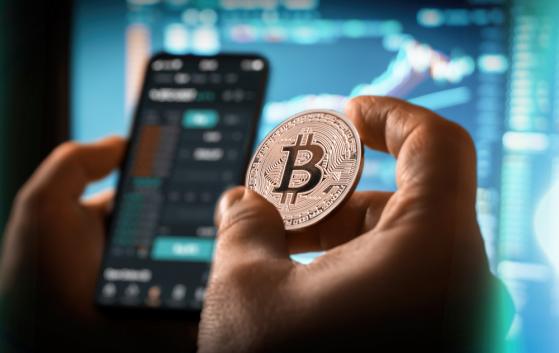 Criptomoedas operam com pouca liquidez e baixo volume de negociação