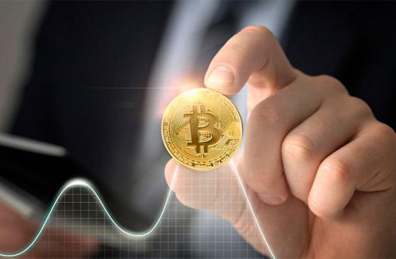 Bitcoin sobe para US$ 20,5 mil e memecoin dispara 12% em 24 horas