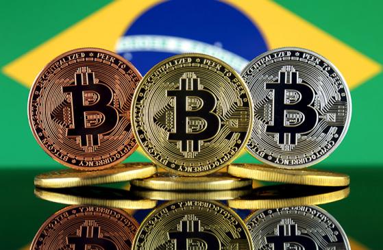 Votação do PL que regulamenta criptomoedas no Brasil fica para próxima terça (29)