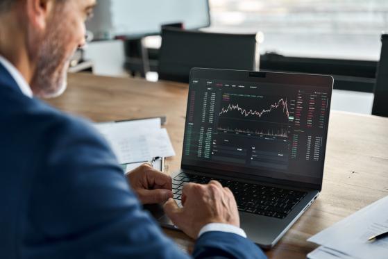 Traders experientes aumentam posições em um token específico, segundo Nansen